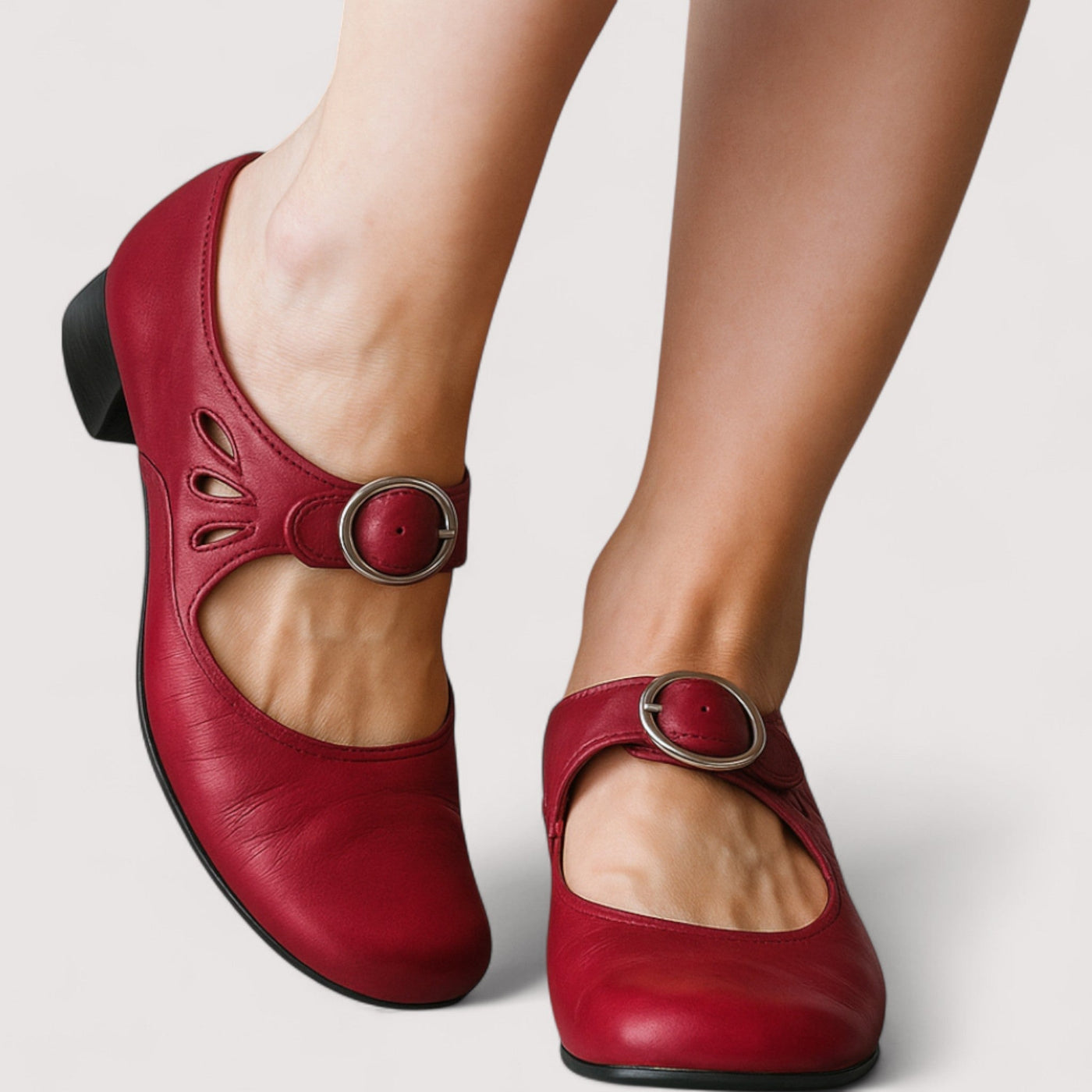 Clara | Décolleté elegante in ecopelle