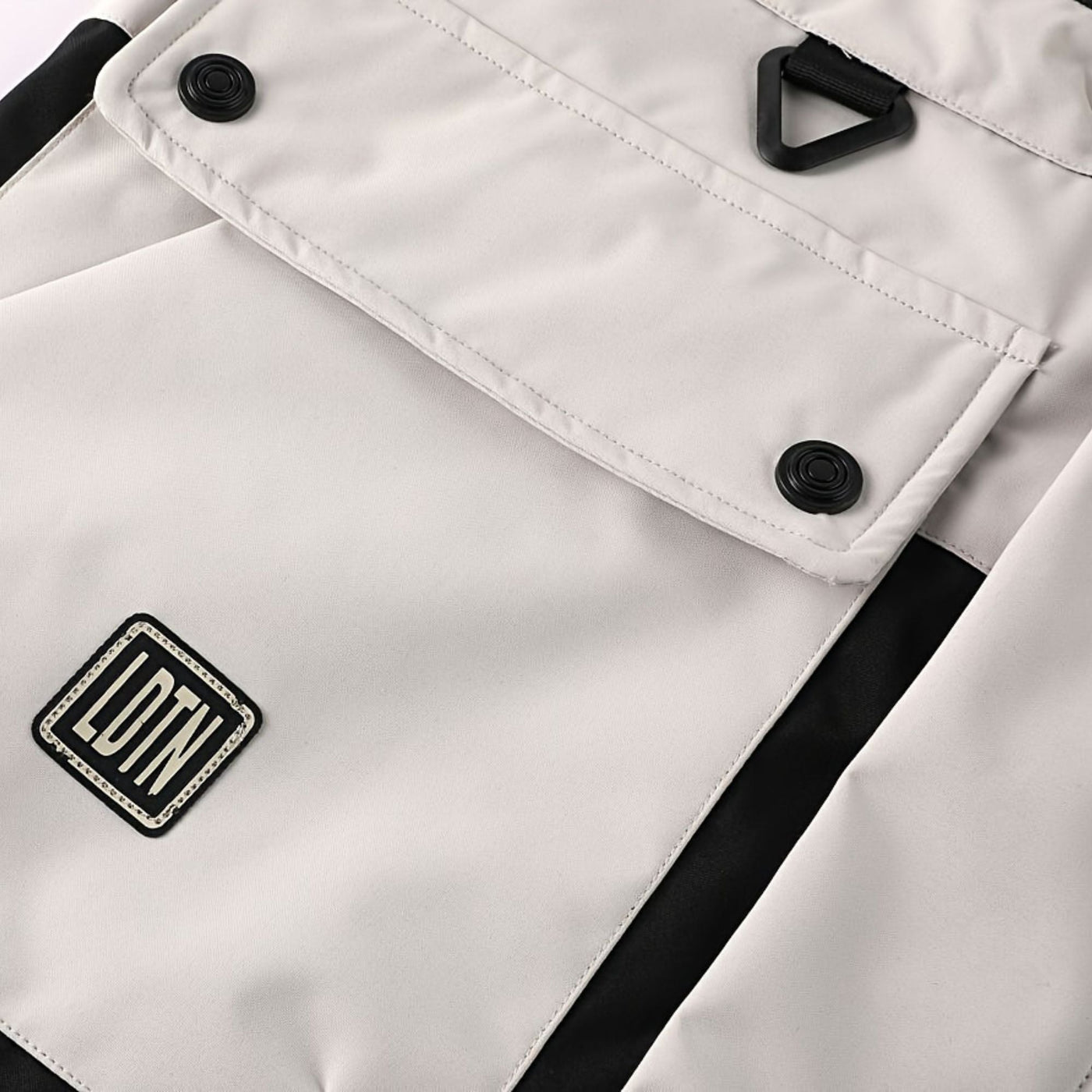 Rareș – Elegáns Téli Dzseki